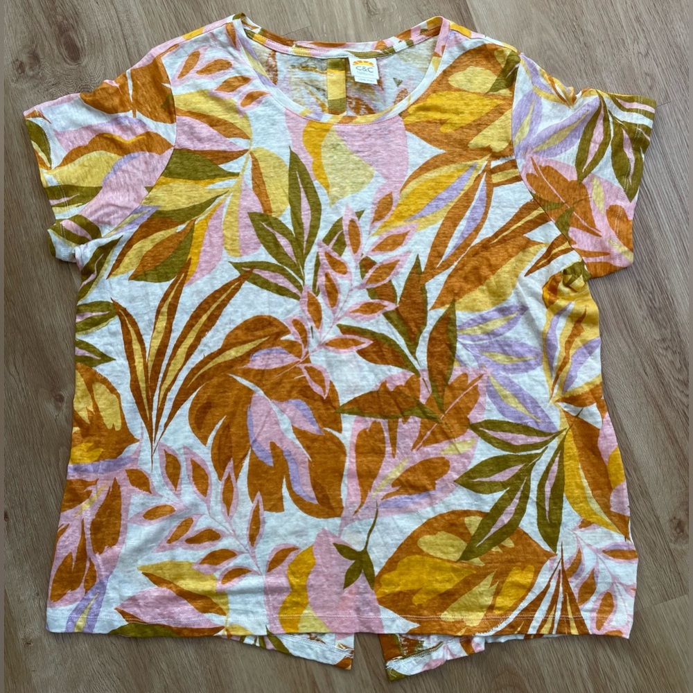 100% linen tee shirt short sleeve floral tropical button back 2X C&C California